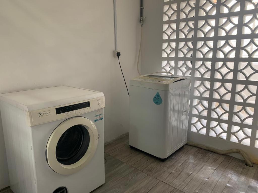 Apartmán D'Lina Pelangi Chukai Exteriér fotografie